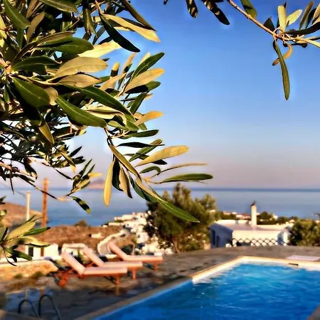 Verros Suite: Private In Unique Pool דירה *